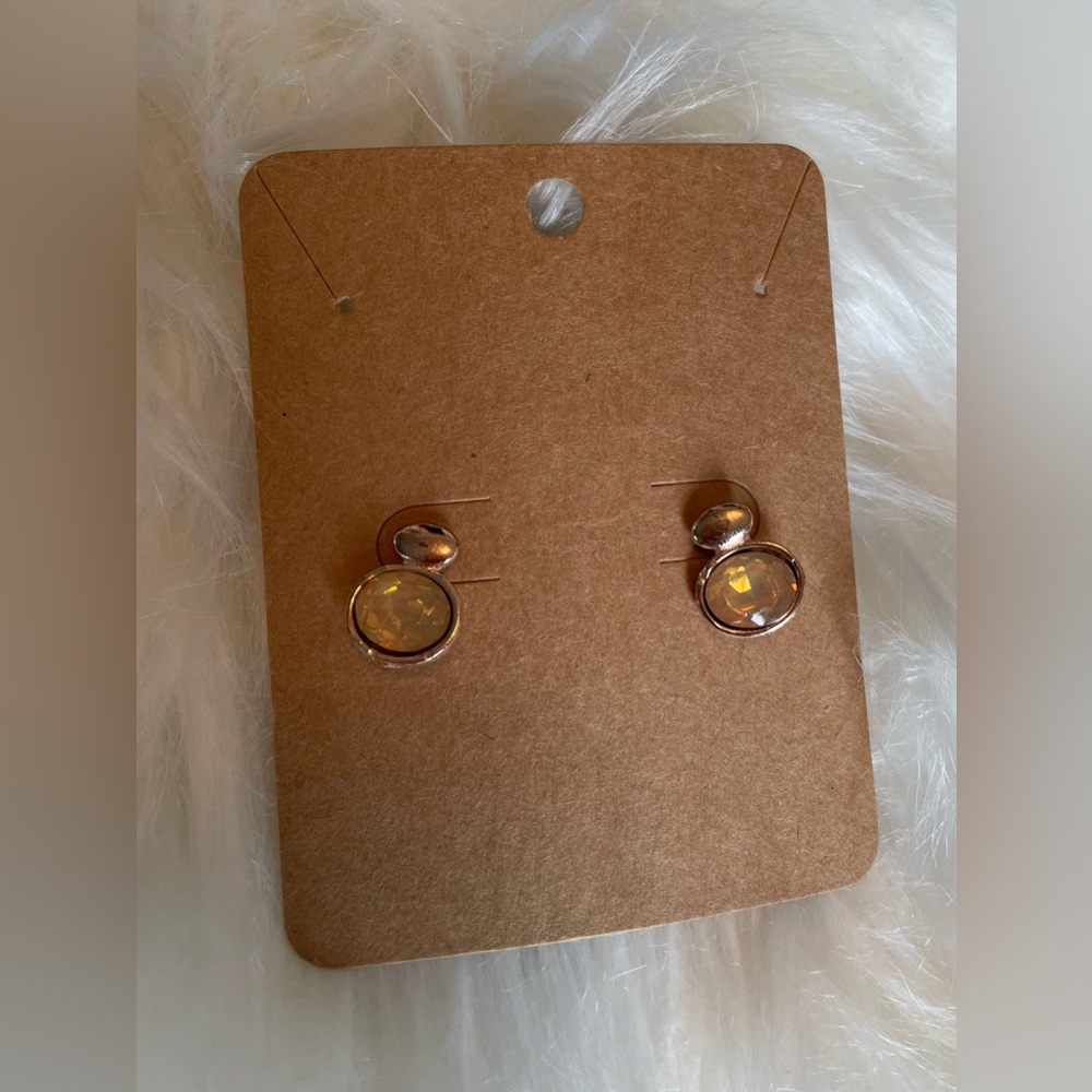 ROSE GOLD STUDS